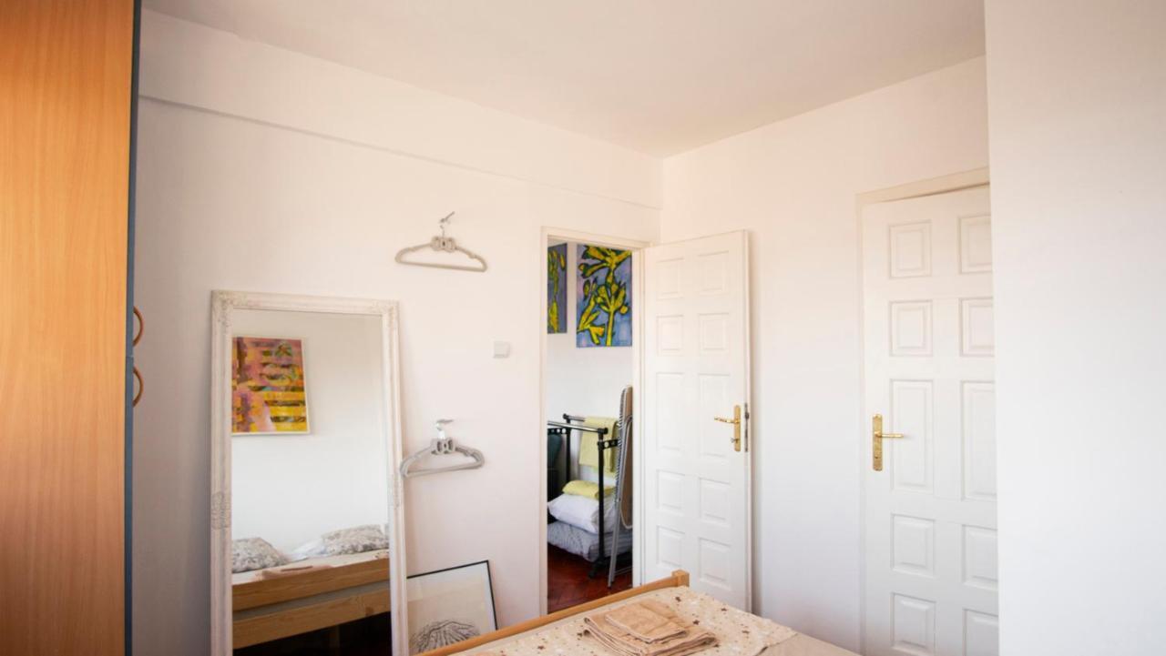 Central Apartment Timisoara Ngoại thất bức ảnh