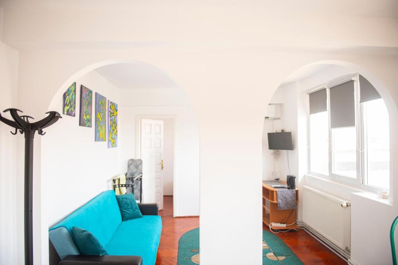 Central Apartment Timisoara Ngoại thất bức ảnh