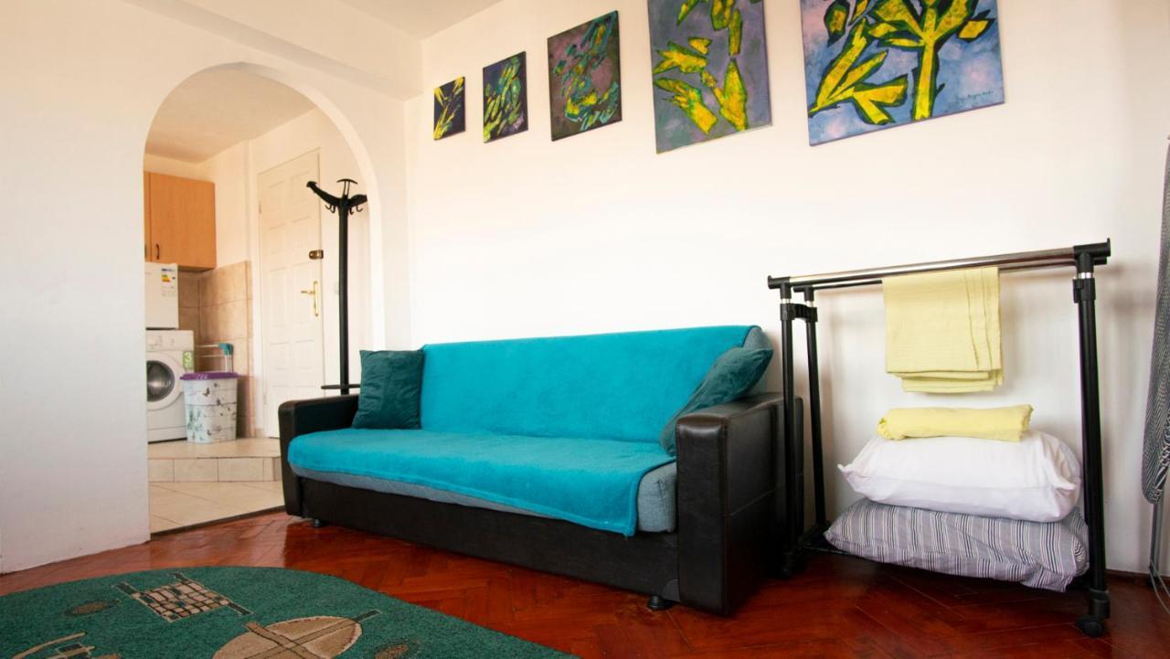 Central Apartment Timisoara Ngoại thất bức ảnh